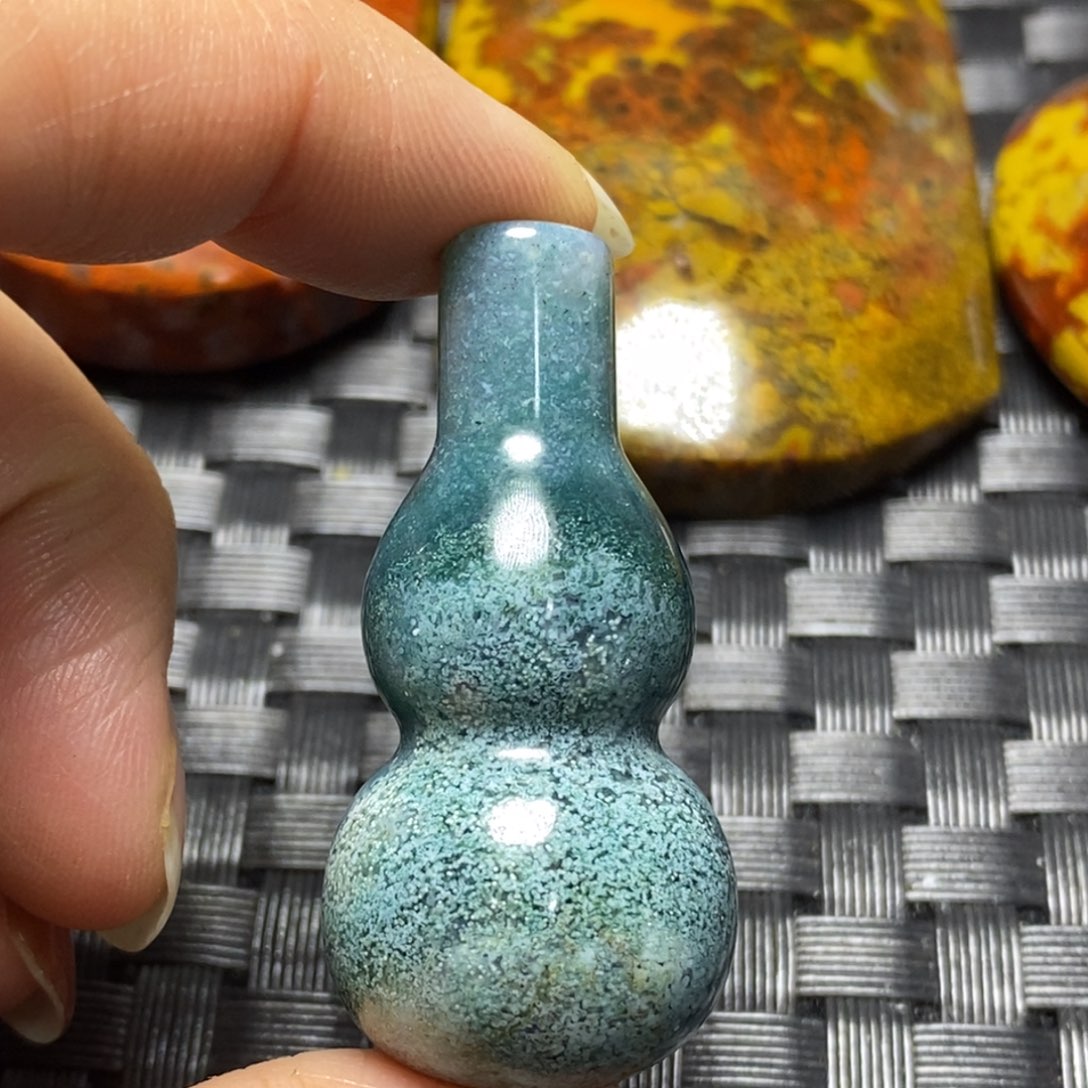 玛瑙/玉髓挂件未镶嵌