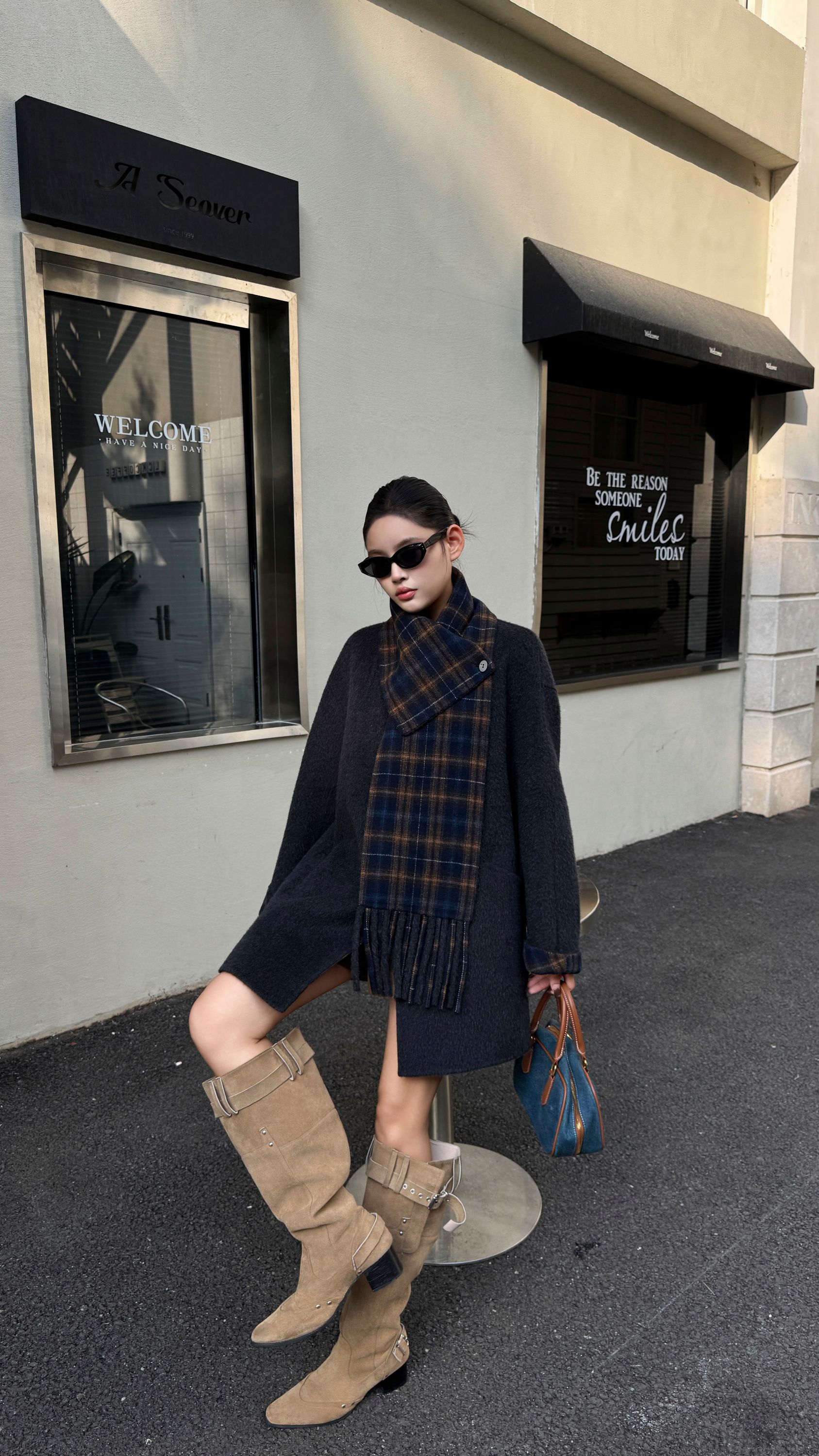 复古格纹拼接双面羊驼毛大衣女2025秋冬中长款氛围感围巾毛呢外套