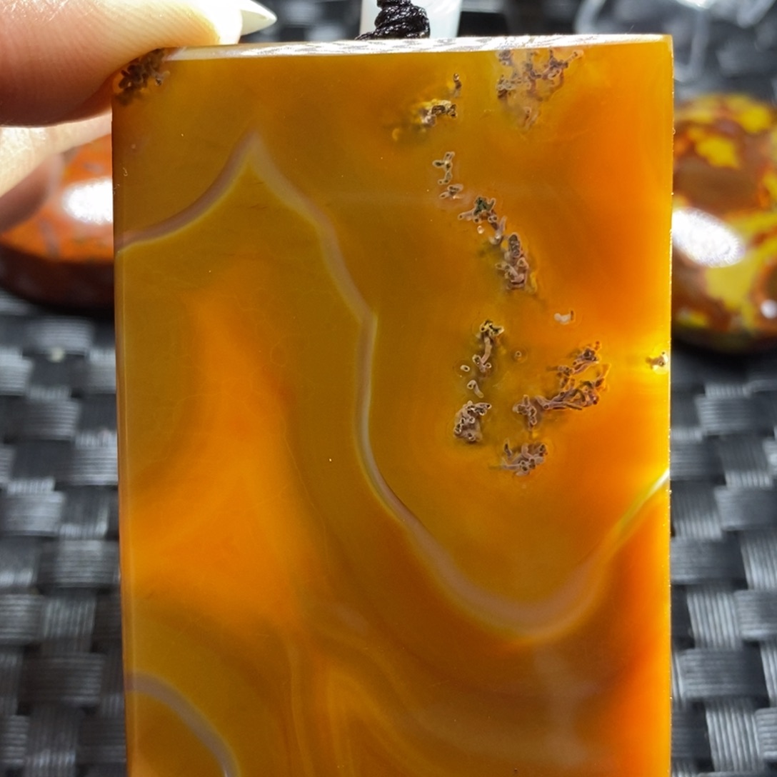 玛瑙/玉髓挂件未镶嵌