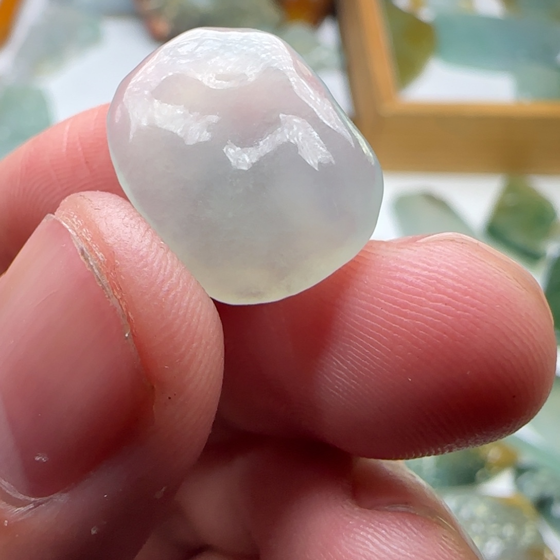 德***得定制翡翠未镶嵌不包工