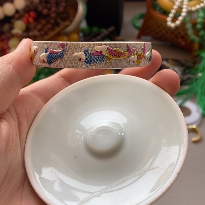 瓷片不会哈哈哈哈哈哈哈哈