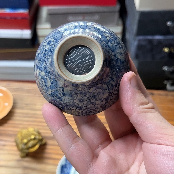 孤品茶具套装等。