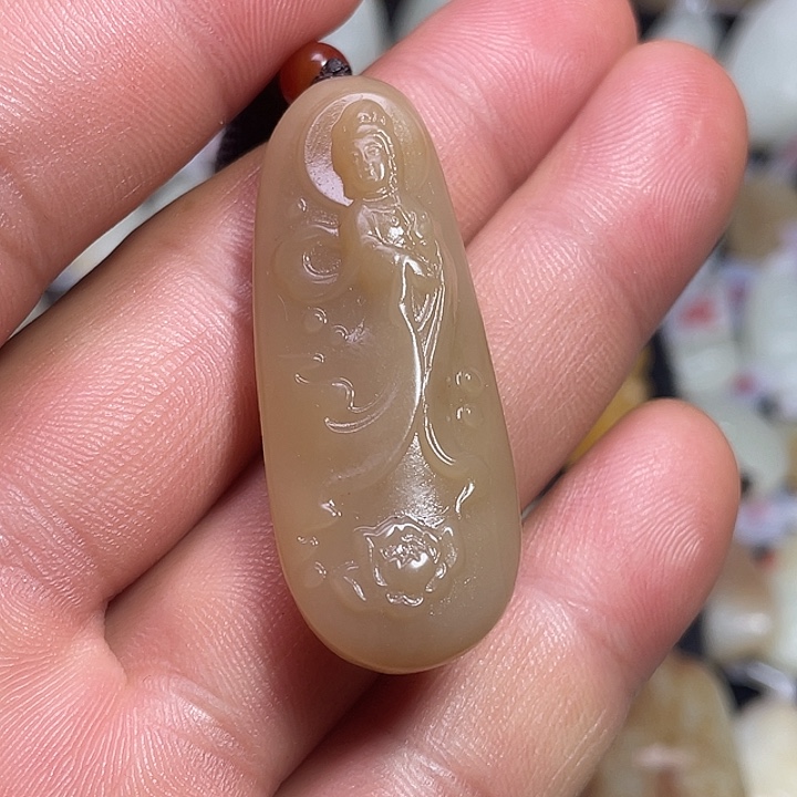 和田玉（糖玉）未镶嵌吊坠(不含链)吊坠