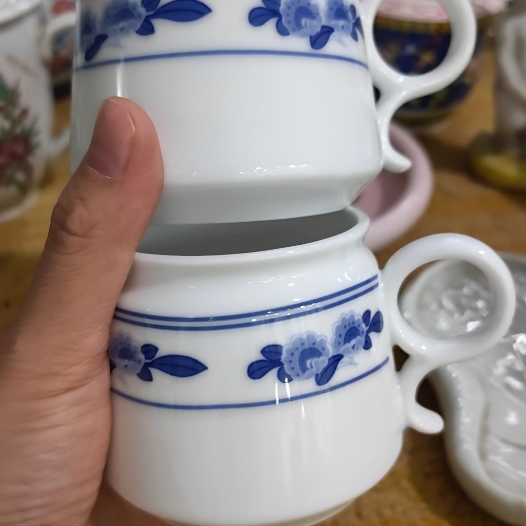 凝****)景德镇精美陶瓷摆件