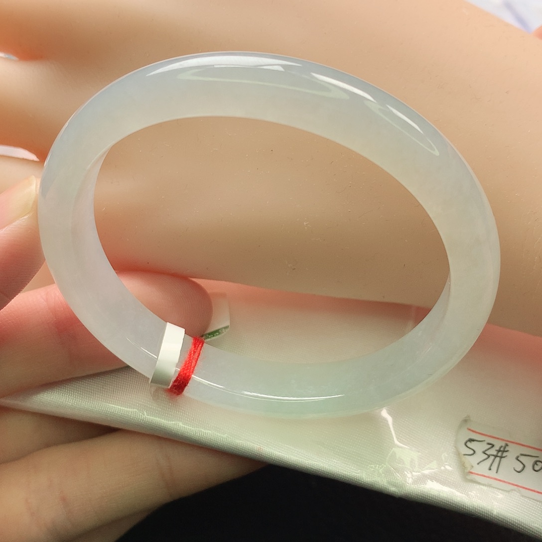 翡翠未镶嵌手镯贵妃53