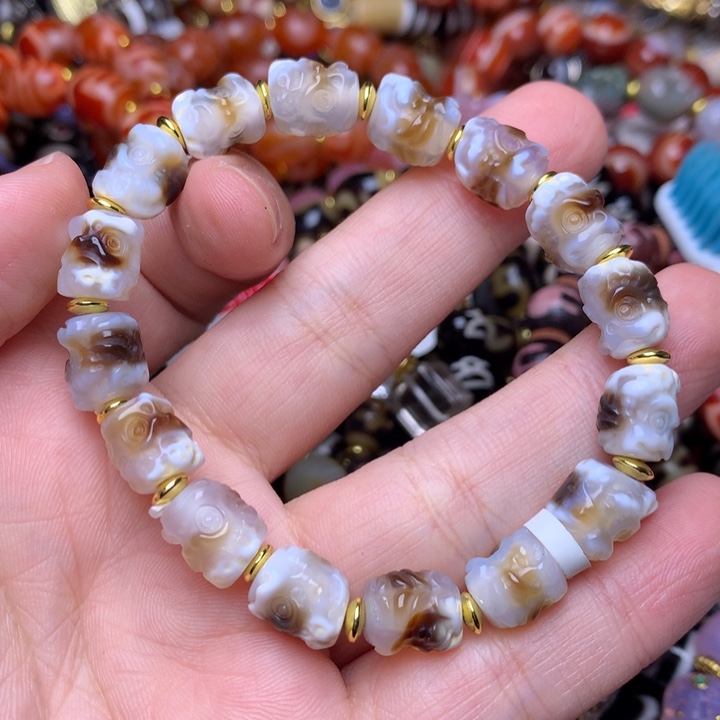 玛瑙/玉髓未镶嵌原创设计款发一条