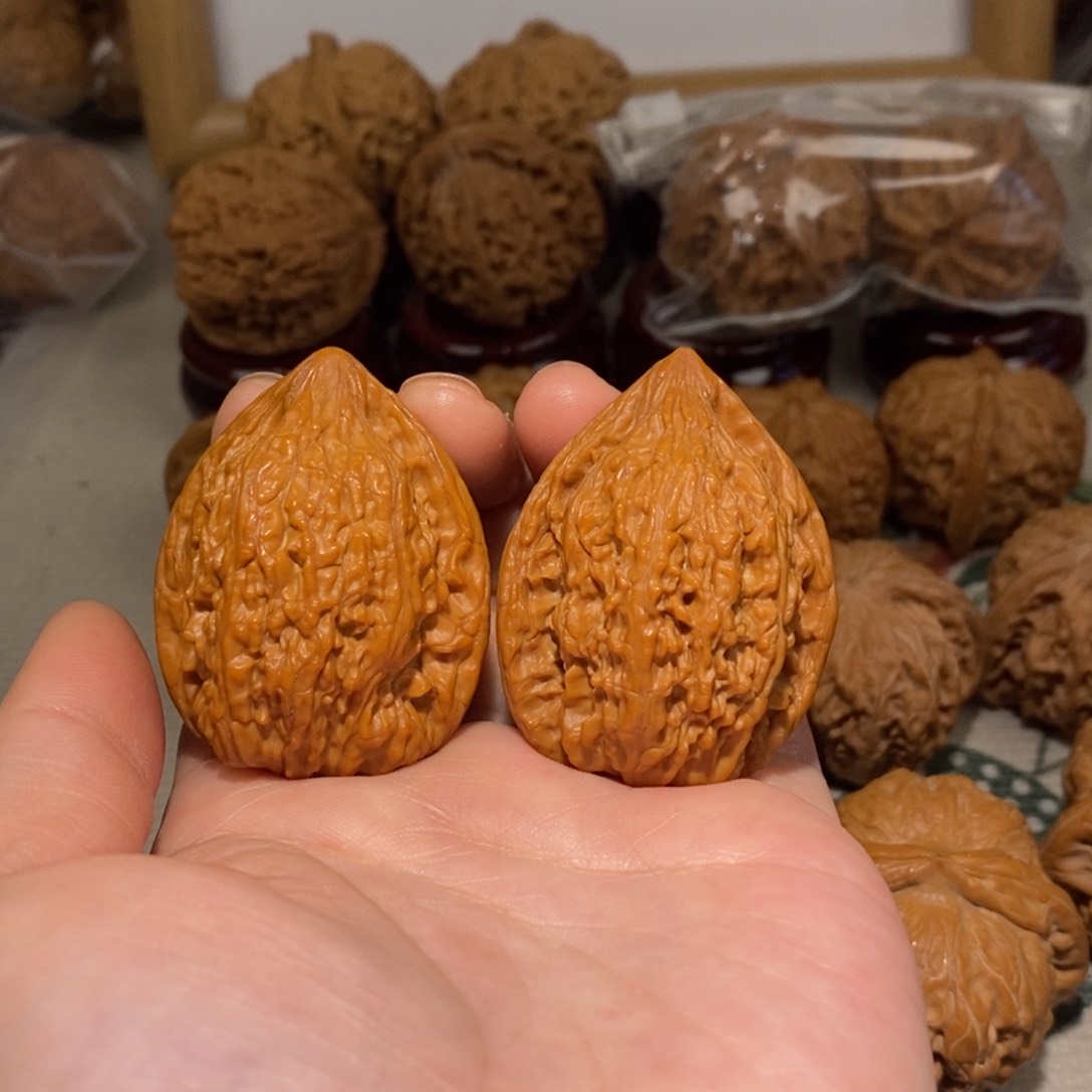 文玩核桃把件阴**孩37尺鸡心