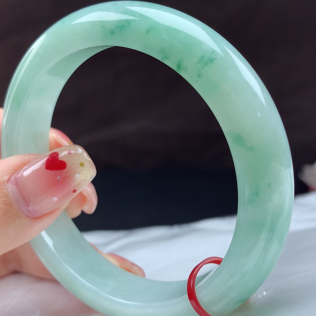 翡翠手镯未镶嵌小*子23358，