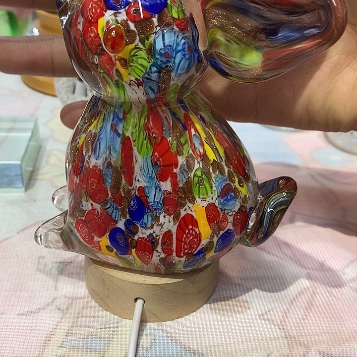 兔***子琉璃122555655655685685666699