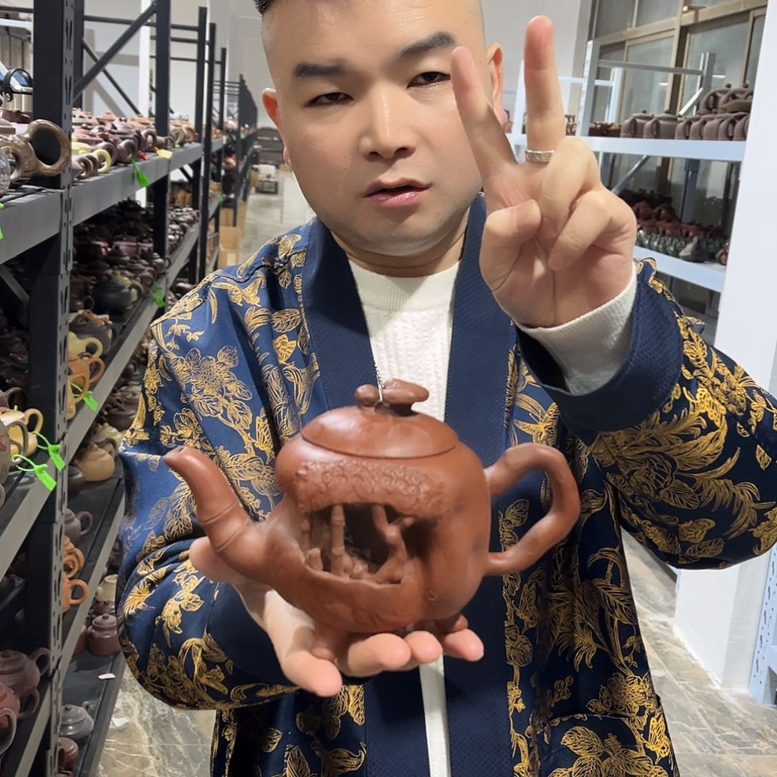 茶壶紫砂laemozualoo