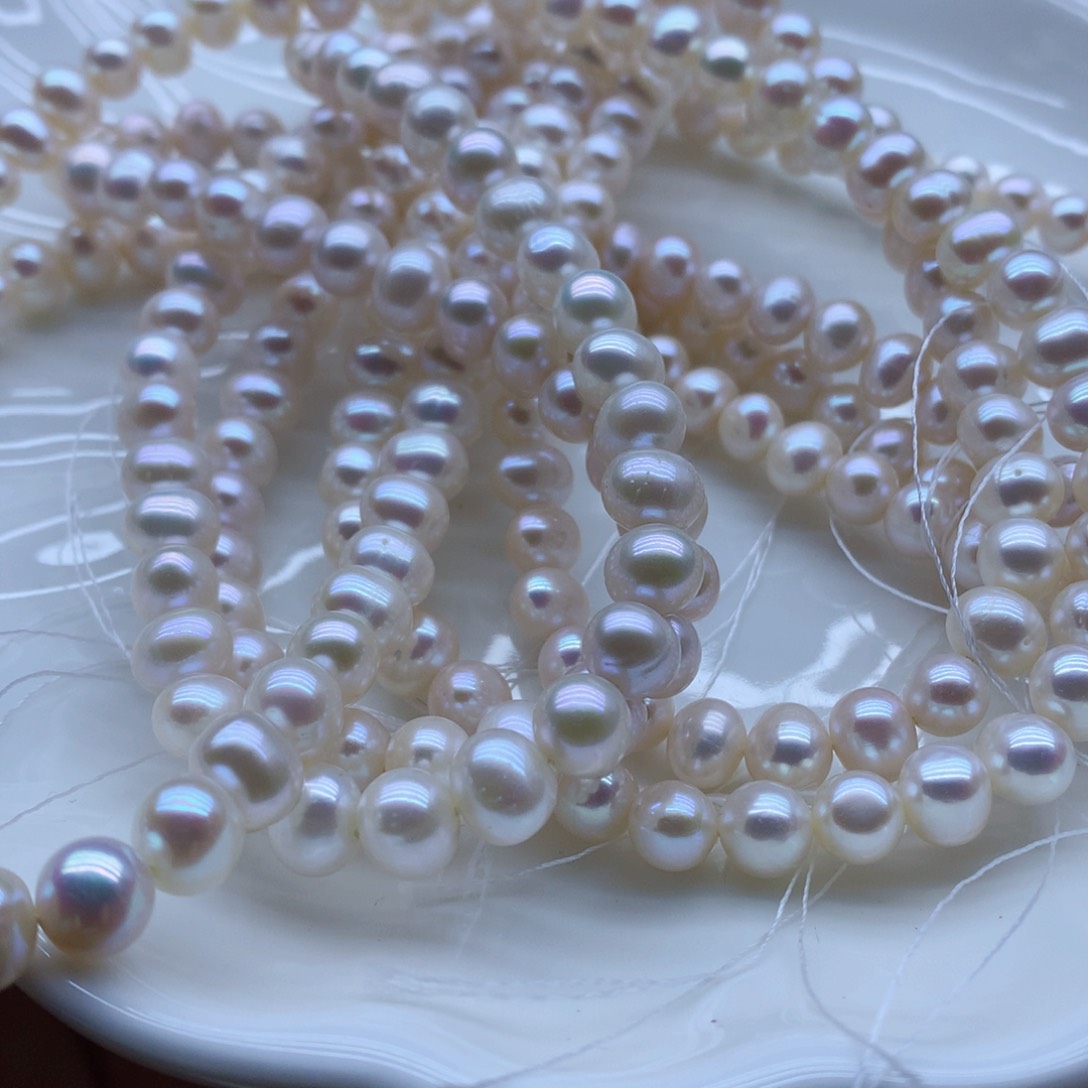 淡水珍珠耳饰未镶嵌