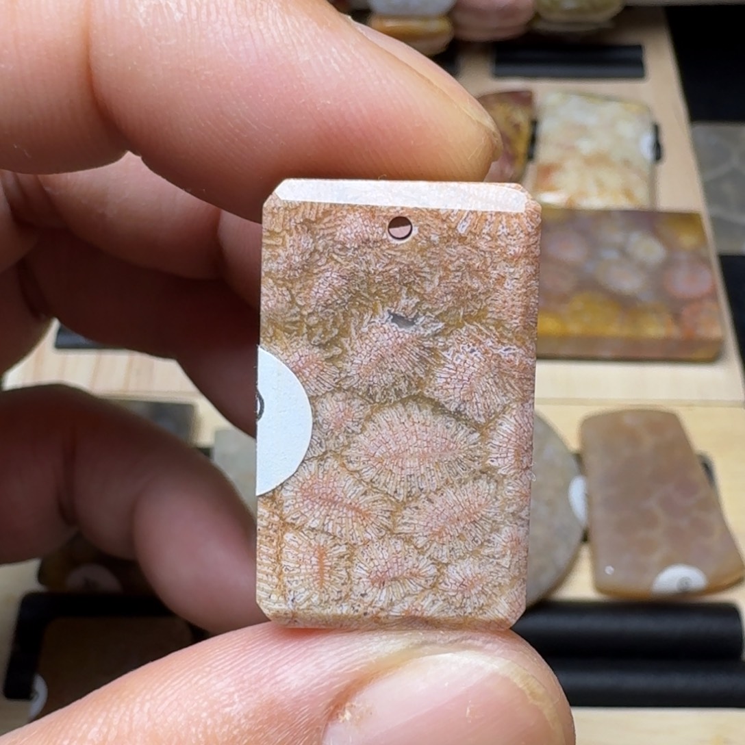 硅化玉纯天然色有机玉石保真色未镶嵌