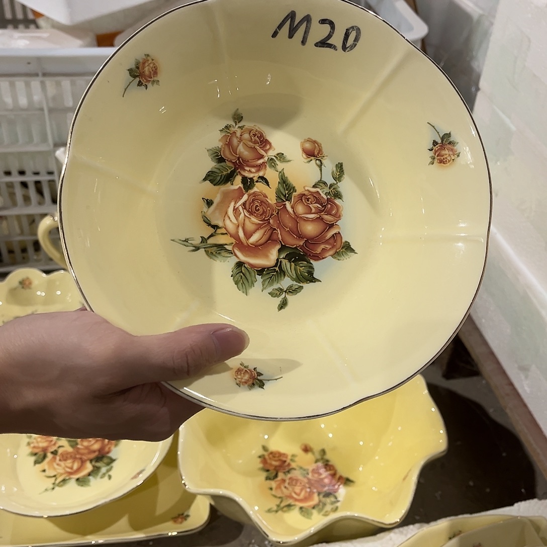 星博汇陶瓷有限公司2个