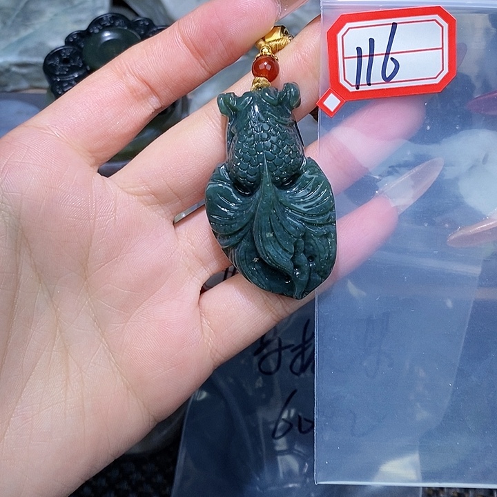 和田玉和田玉边角料随机发未镶嵌