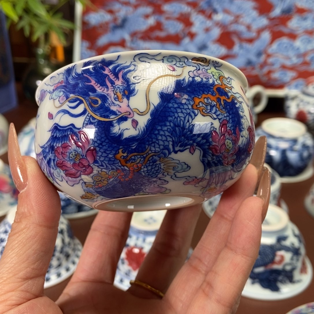 空山明月新斗彩嘲凤炉式杯