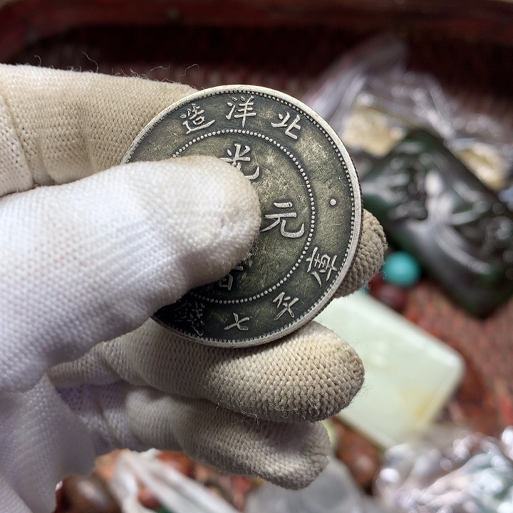 一***树琉璃手工艺品这首歌曲我都不敢说出来了