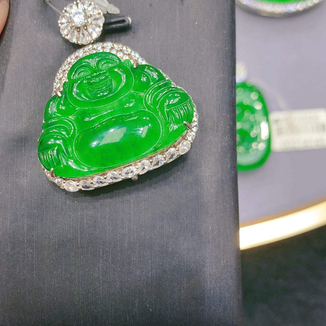 翡翠颈饰银S925镶嵌008555