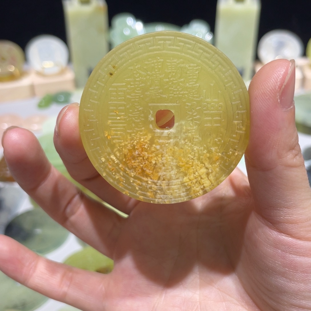 岫玉未镶嵌颈饰颈饰5