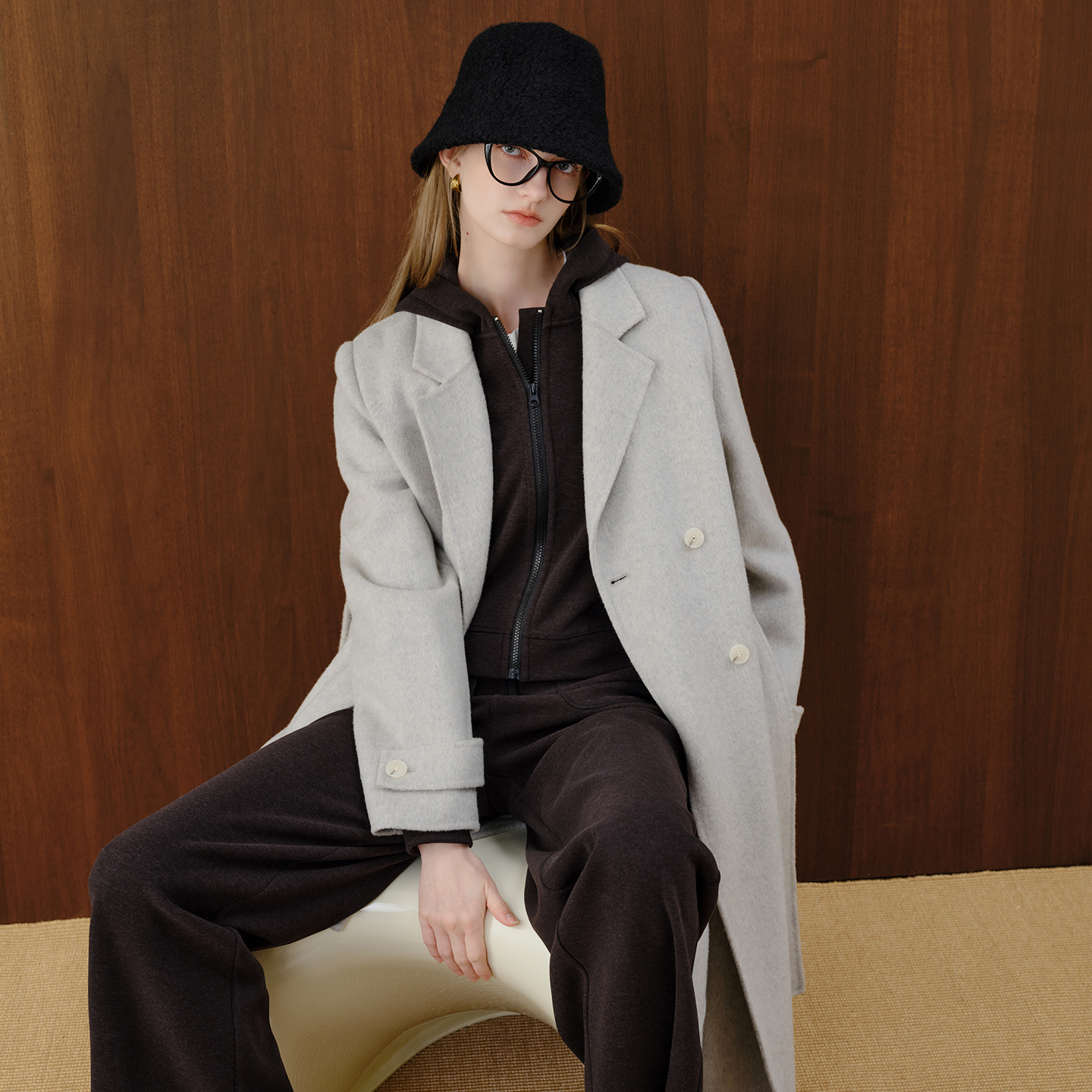 自巧巧制STUDIO 小个子正肩白色驼绒羊毛大衣毛呢外套25ZQ94021