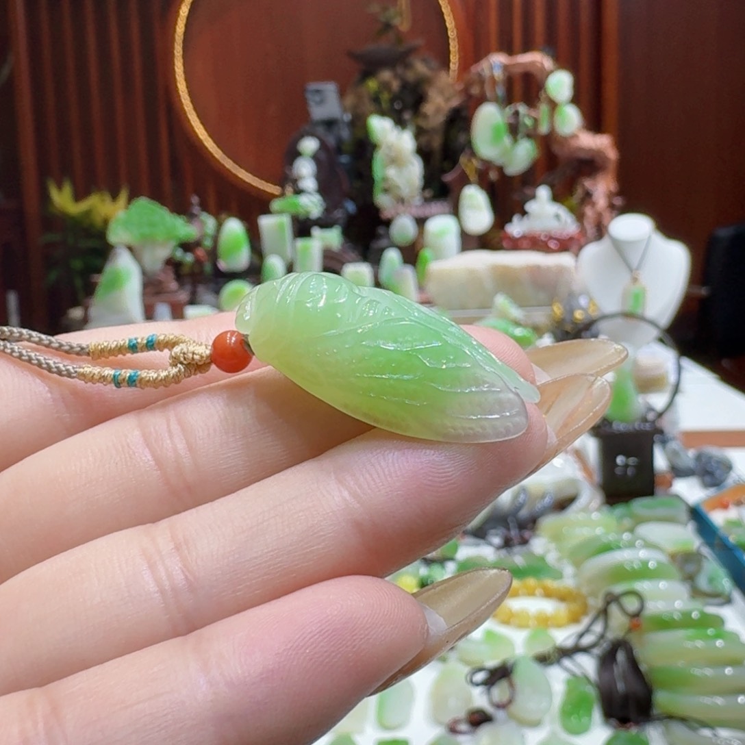 和田玉翠青金蝉未镶嵌
