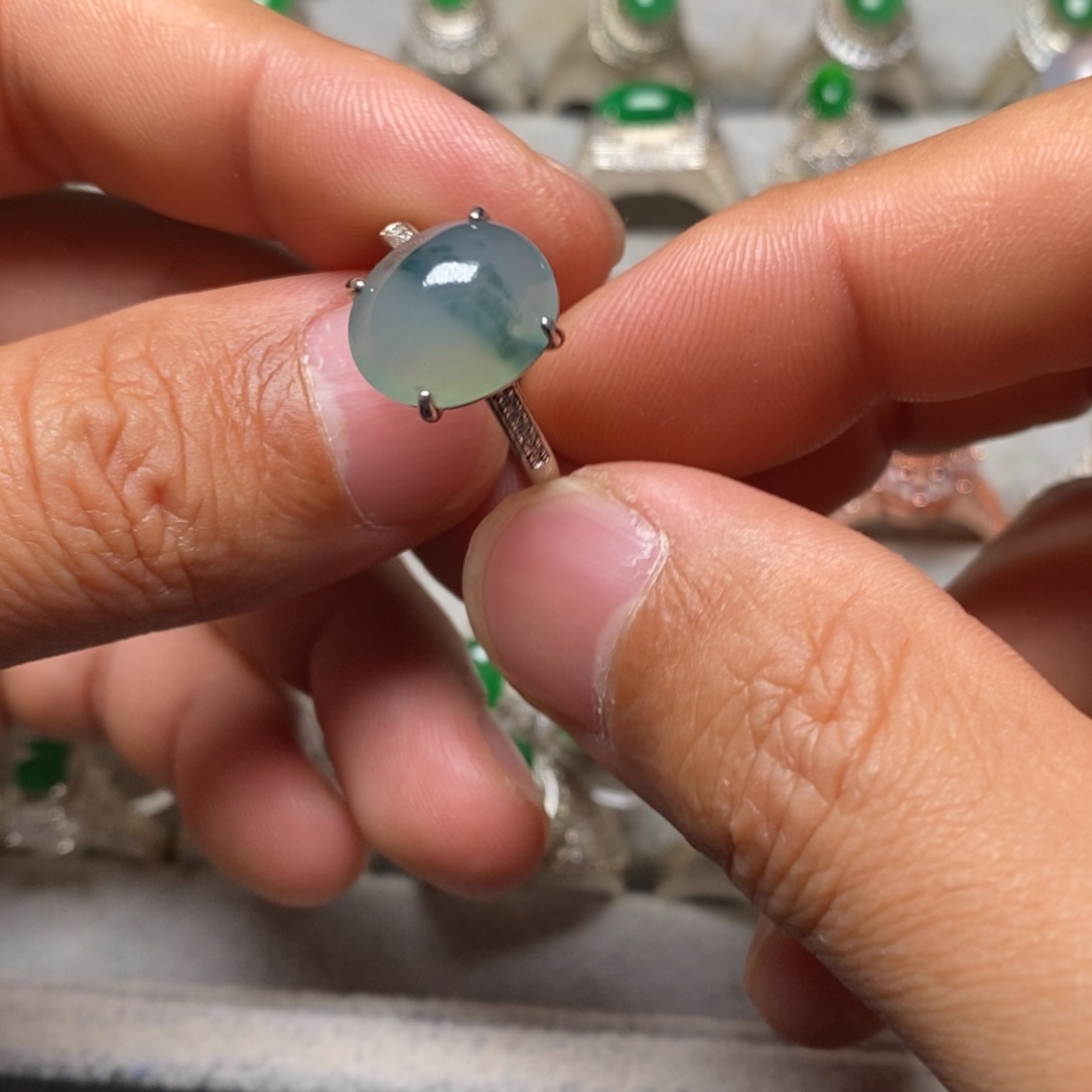 翡翠戒指未镶嵌戒指