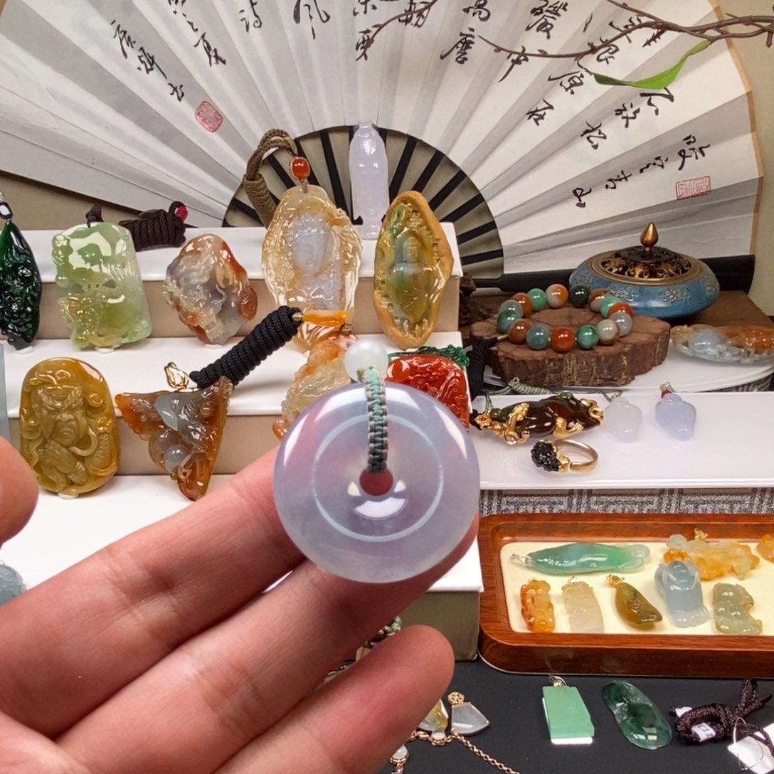 翡翠颈饰未镶嵌一***鸟缅甸天然翡翠冰紫平安扣