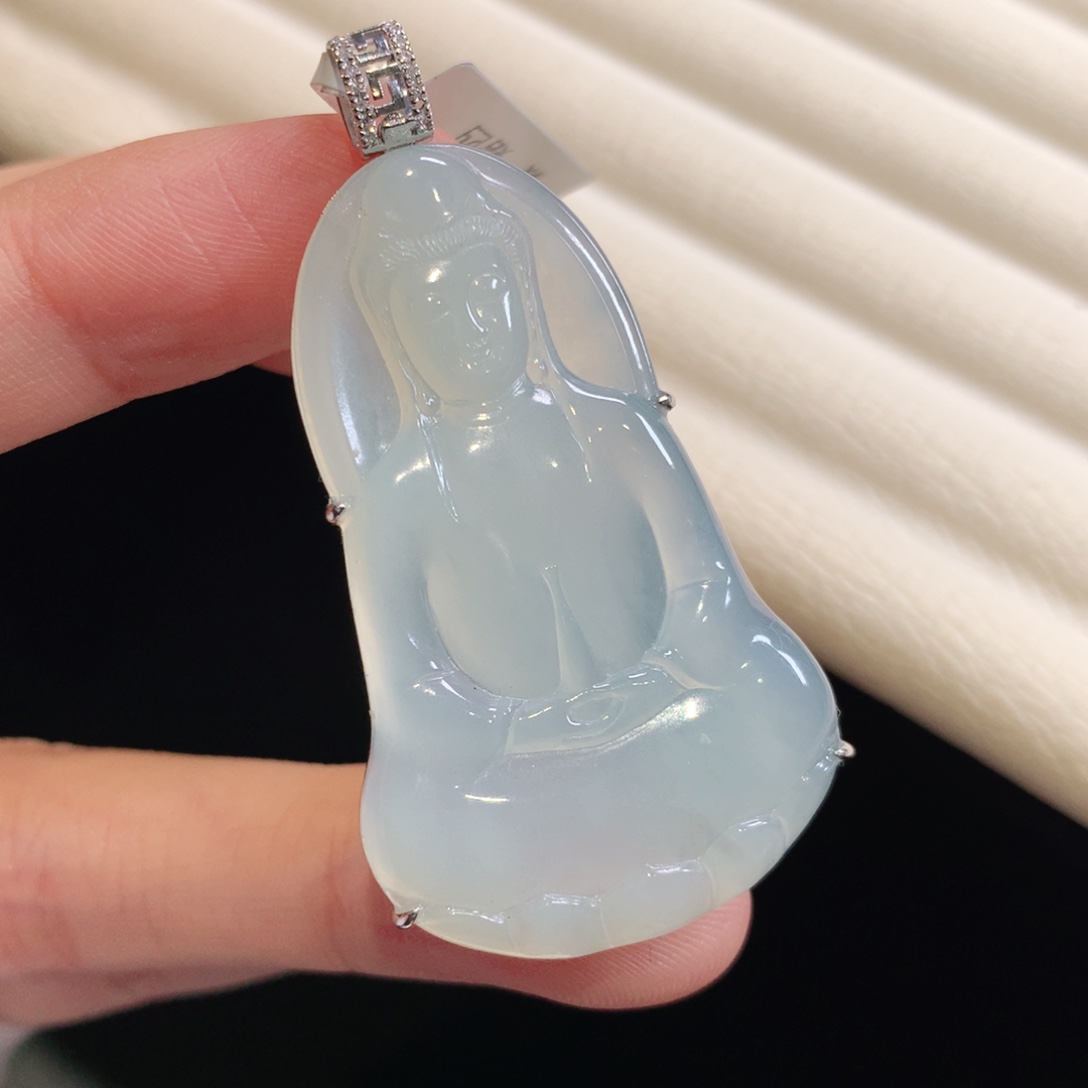 翡翠颈饰18K金镶嵌一刀切素衣