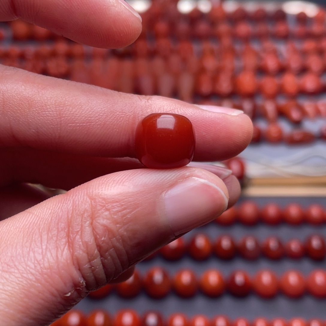 z***z南红玛瑙未镶嵌其他W11凉山联合料锦红老型珠