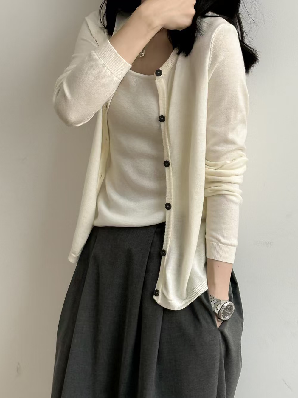 (1201-1300)春夏精品女装工厂店