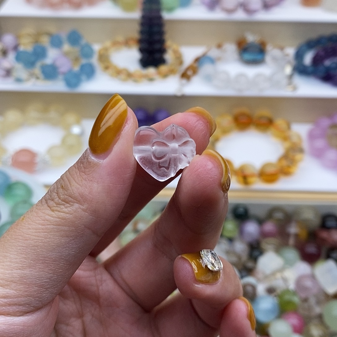 未镶嵌珠宝半成品水晶打****叫
