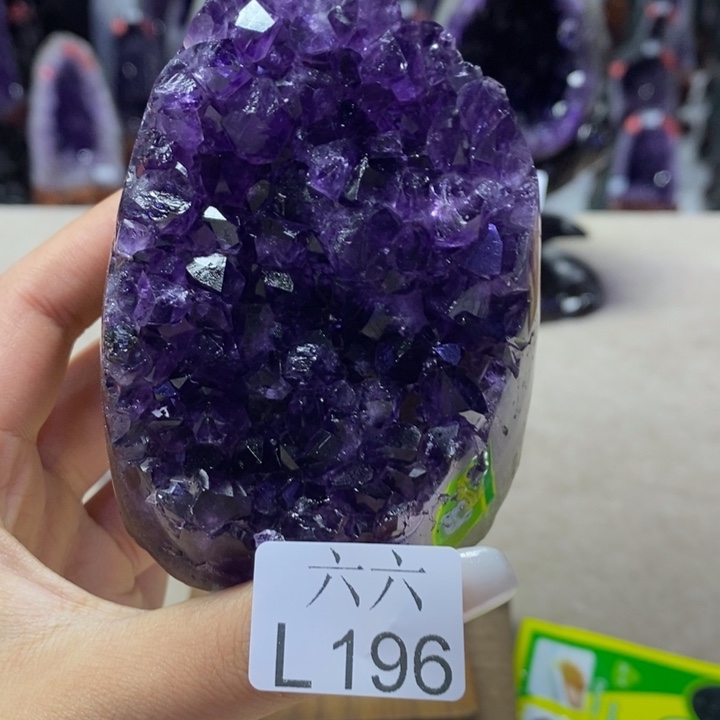 未镶嵌水晶大型摆件（非配饰）摆件