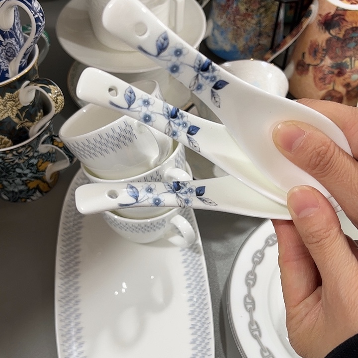 瓷片微瑕骨瓷特惠勺三个
