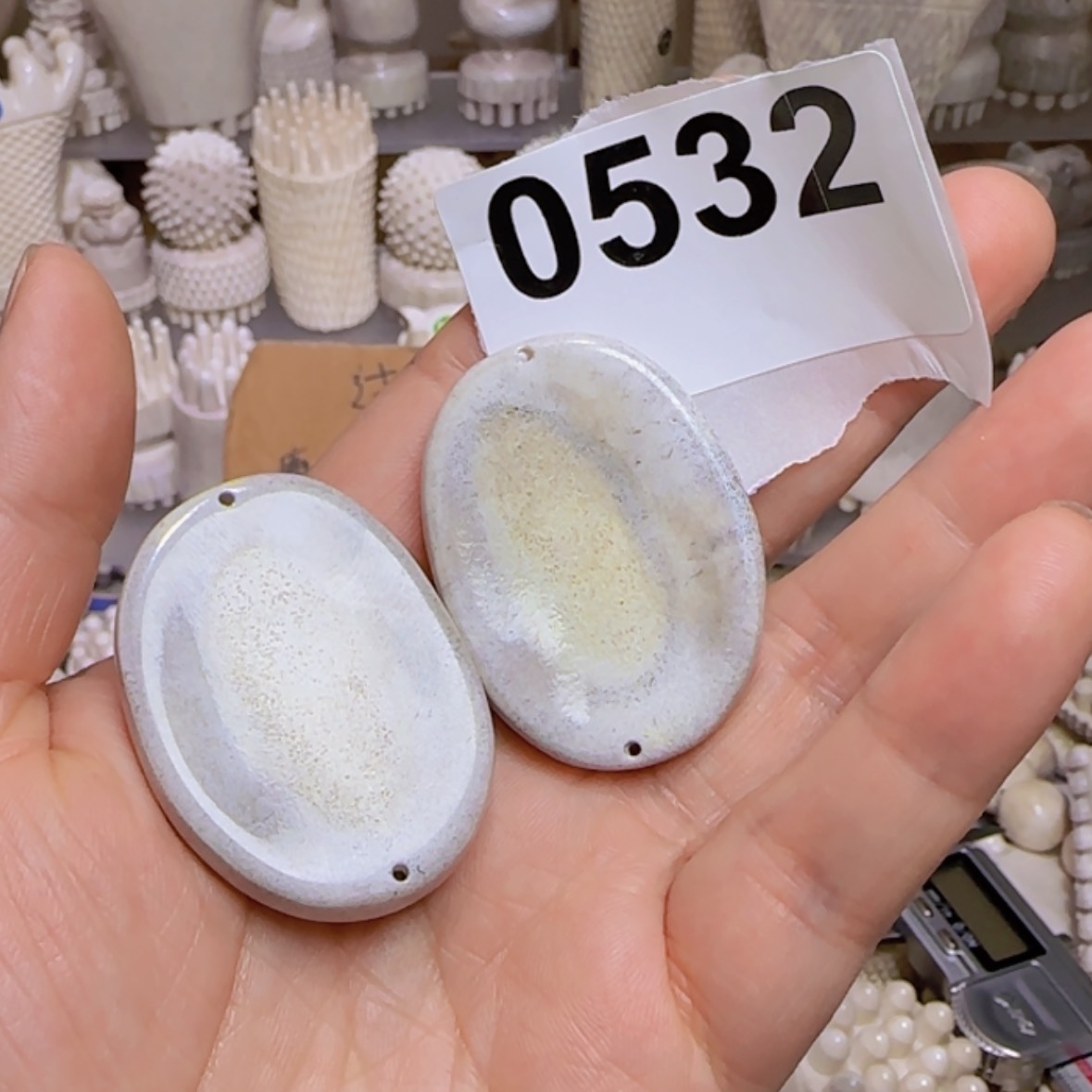 【闪购商品】砖雕鹿角特价，特价微瑕