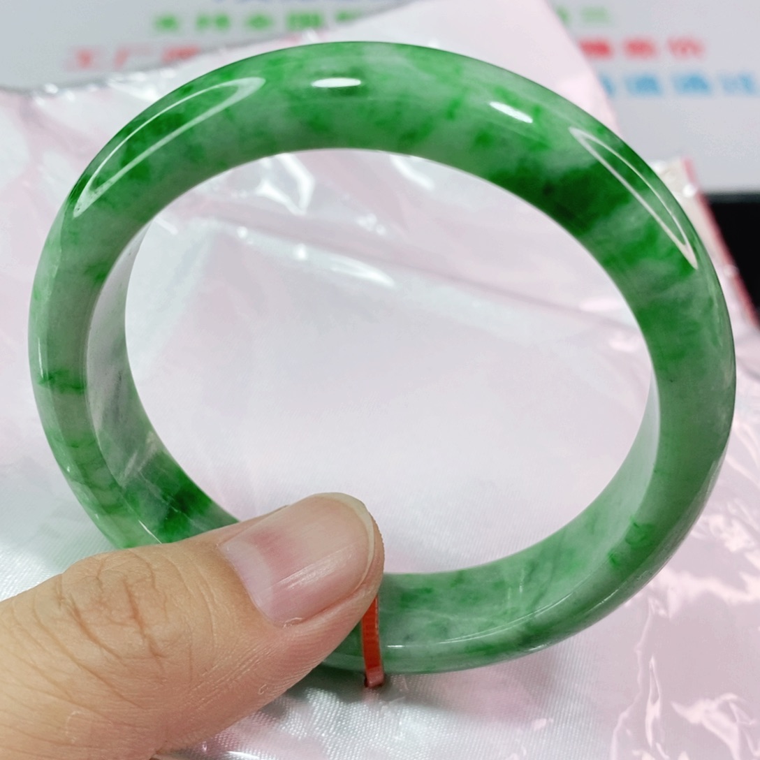 未镶嵌手镯翡翠56圈口性价比高