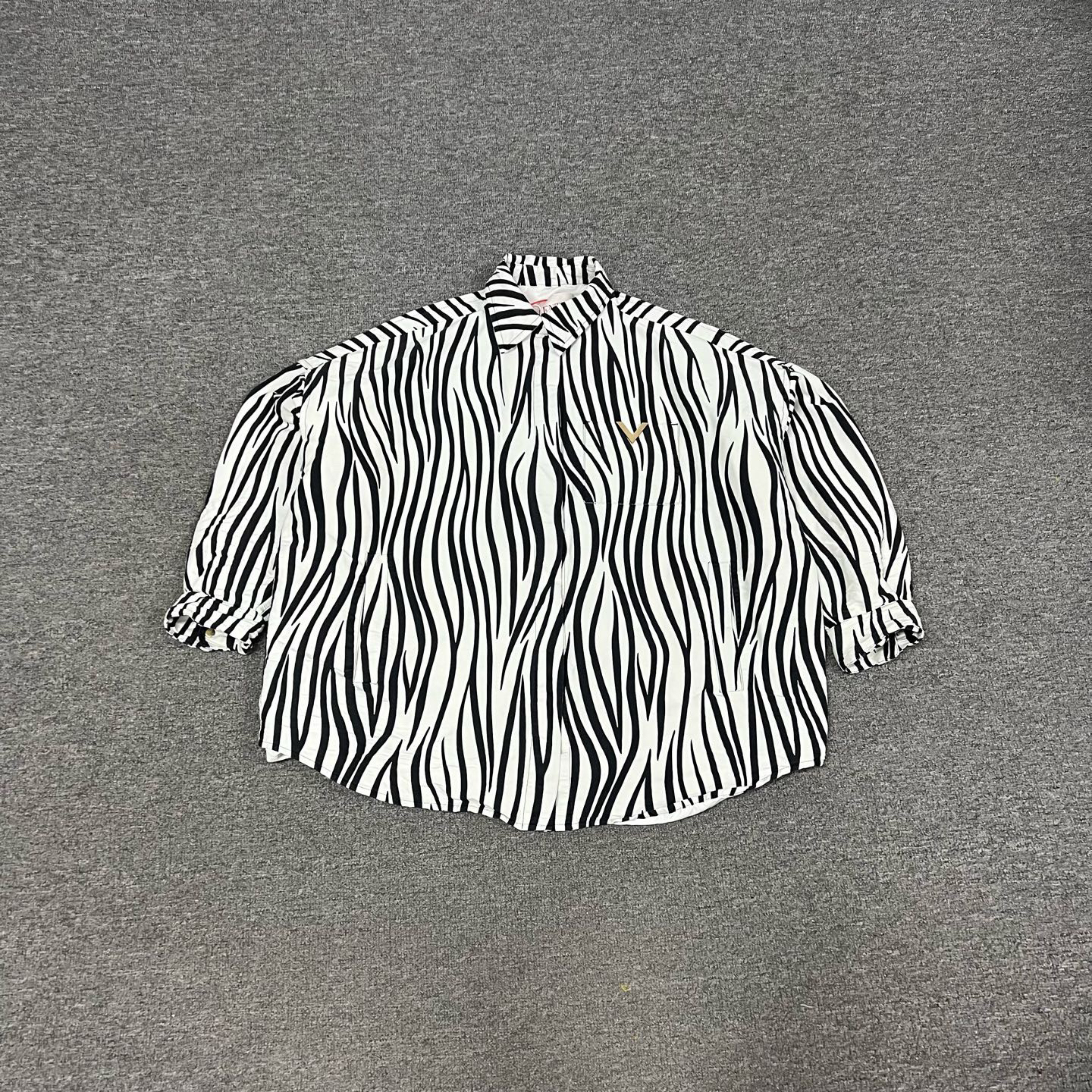 99新 AMIPARIS Valentino 华伦天奴 新款 斑马纹 衬衫外套 36码