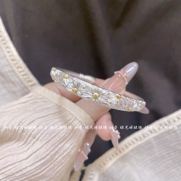 足银银制品 足银999.9 阳光雏菊 古法传承手工气质雏菊花足银手镯