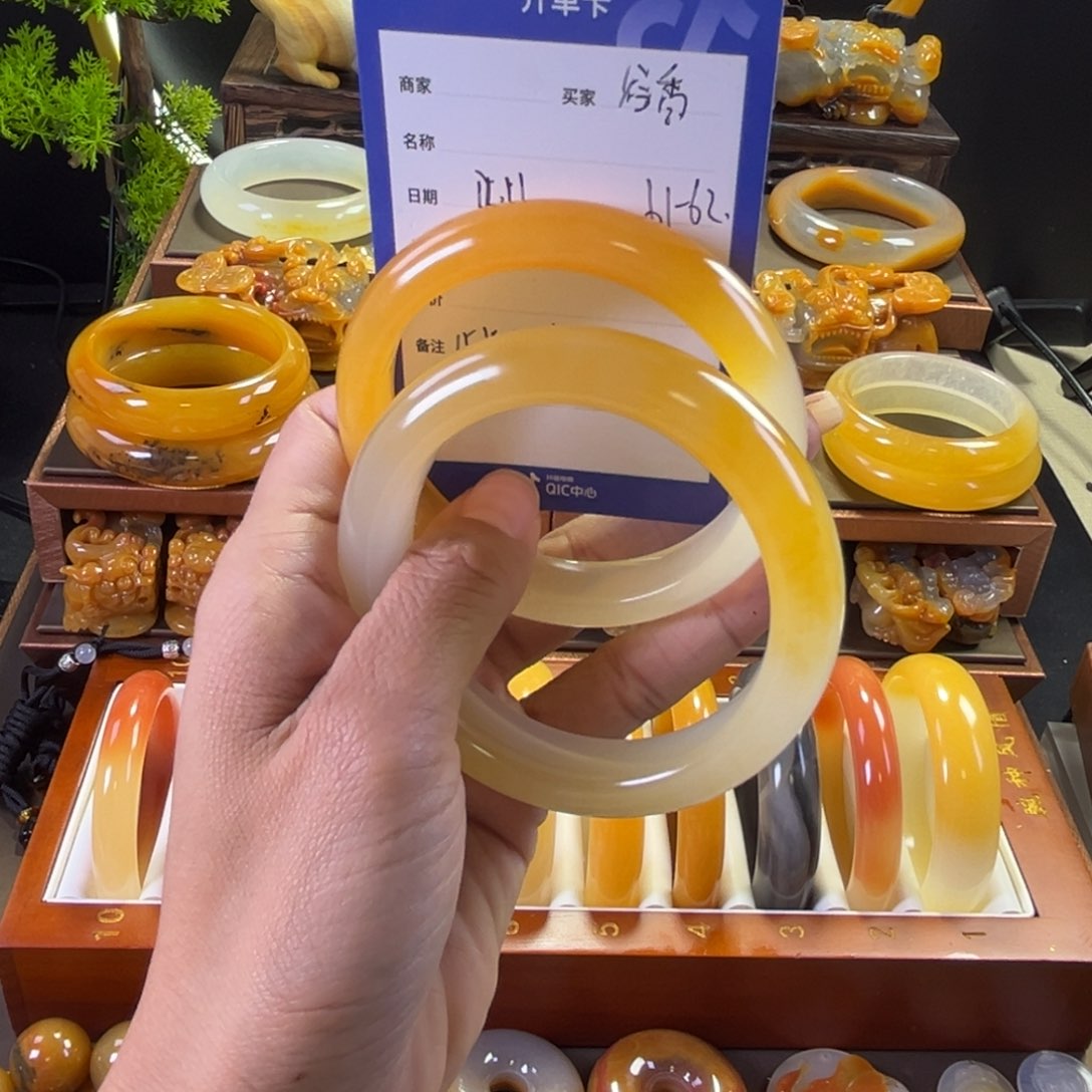 未镶嵌手镯石英质玉谷****号