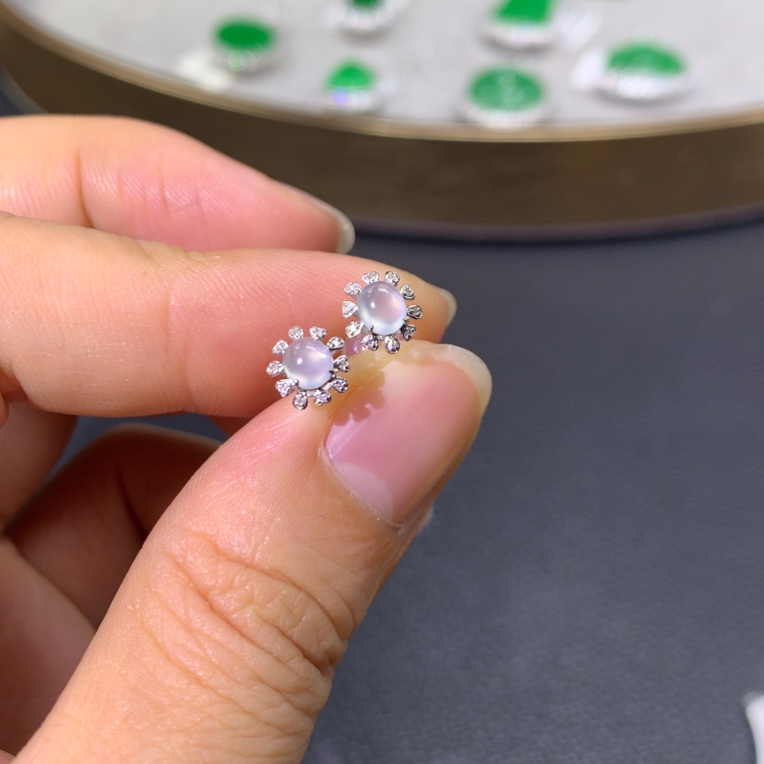 翡翠耳饰18K金镶嵌翡翠