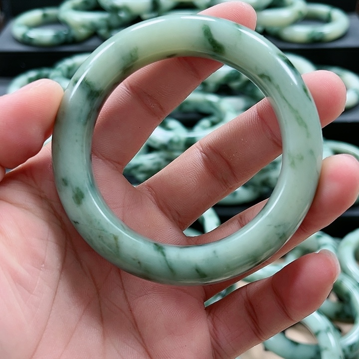 【闪购商品】透闪石-蛇纹石玉手镯未镶嵌