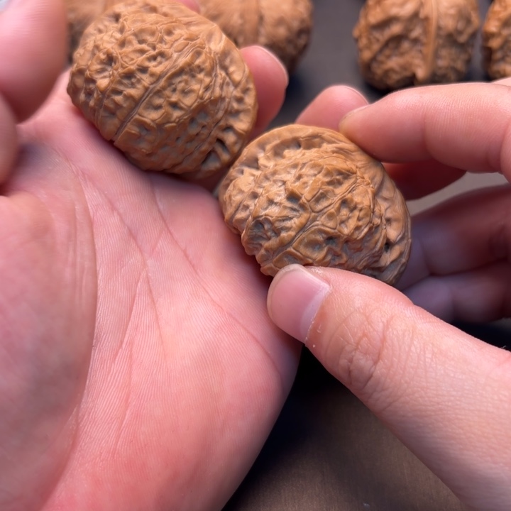 爱***河大叶紫檀（黑酸枝木类）南瓜墩