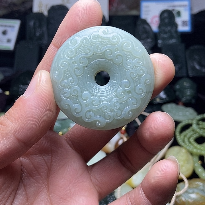 颈饰未镶嵌和田玉B****毕