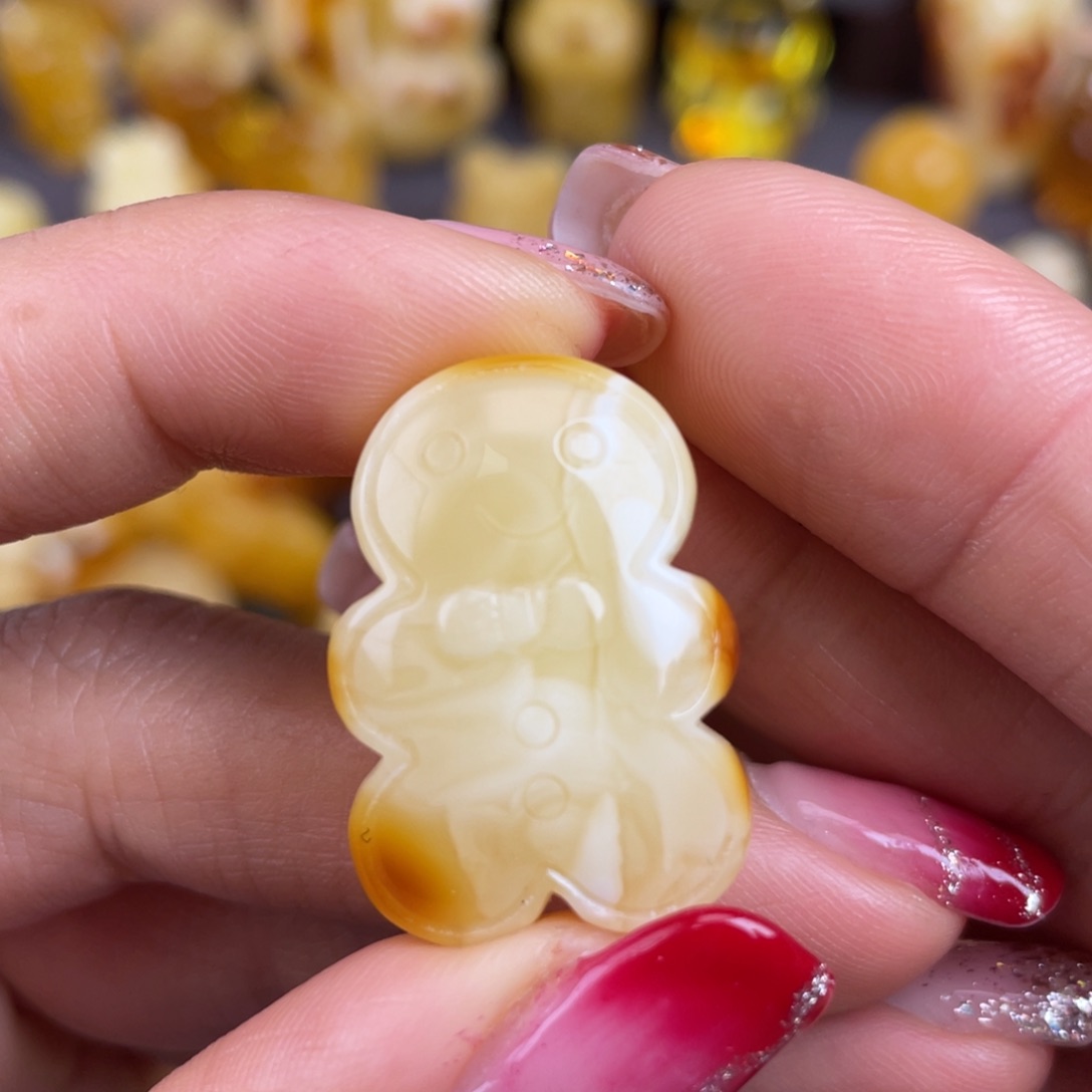 琥珀裸石未镶嵌蜜蜡