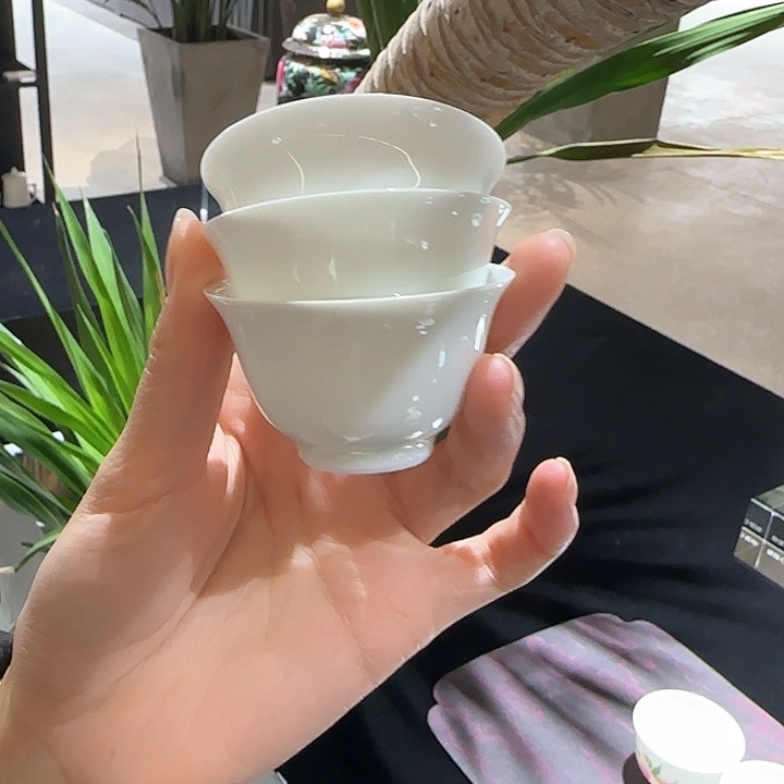 瓷片你是在哪了吗你在哪里我