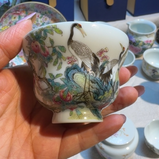 景德镇陶瓷粉菜单杯