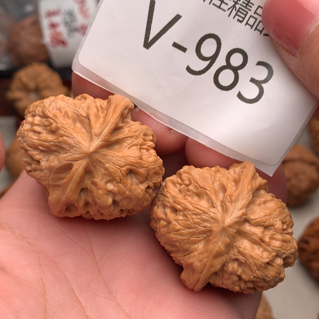 文玩核桃把件35西北将军…….