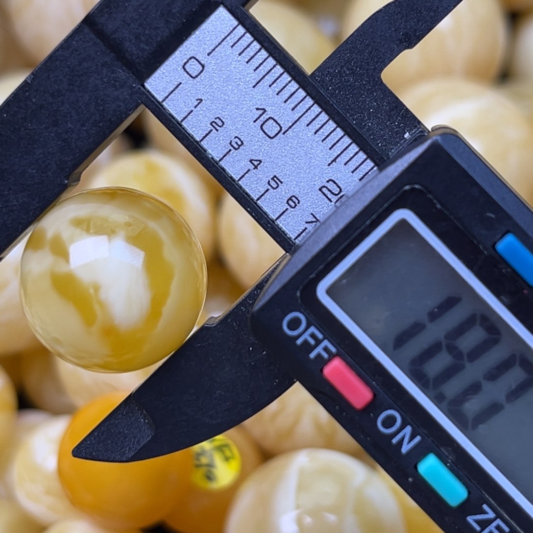 裸石蜜蜡未镶嵌！