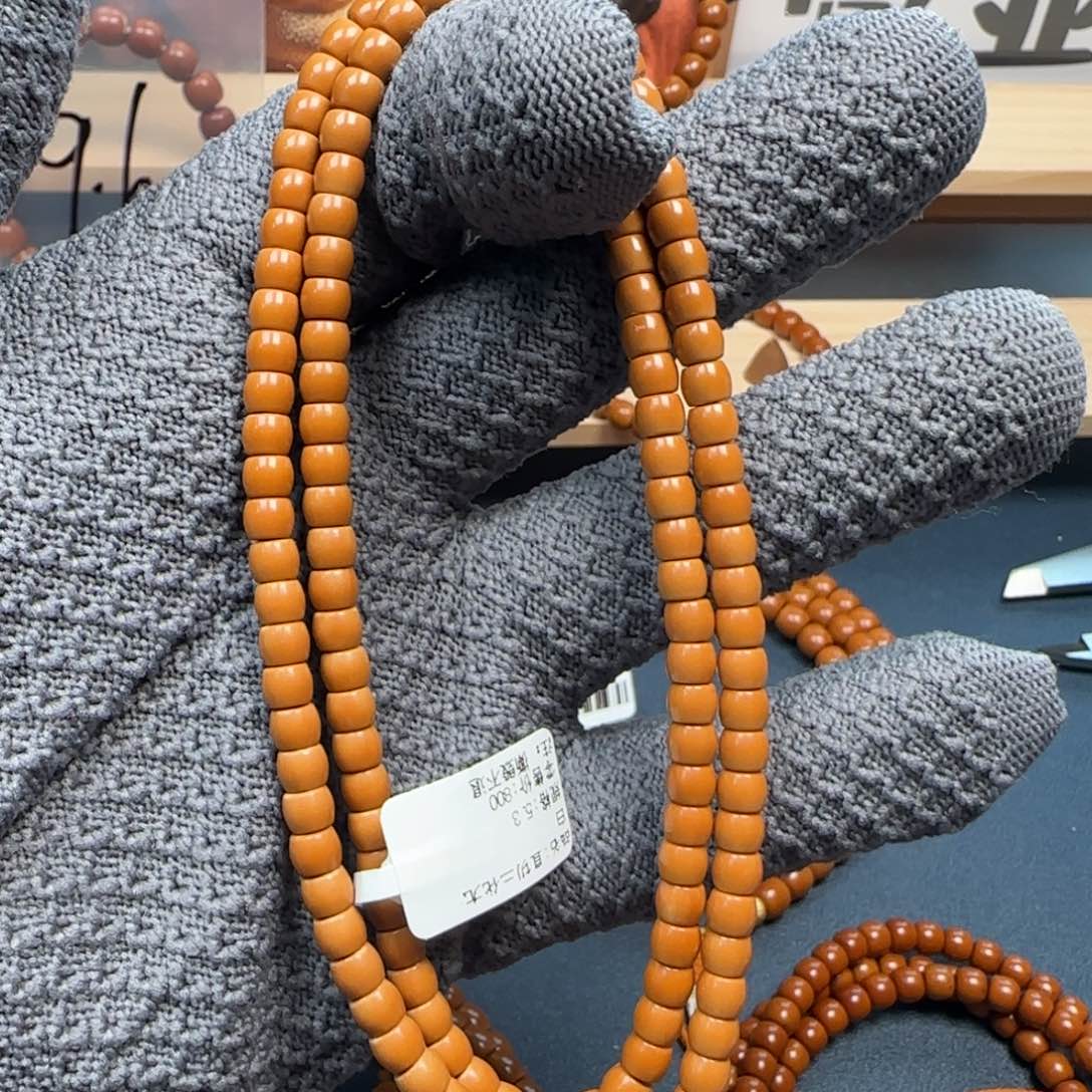 橄榄核吊坠老挝5.3mm直切三花面无白108