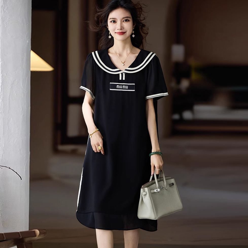 6.13早预告款夏季宽松藏肉显瘦赫本风气质黑色连衣裙  NTS682532