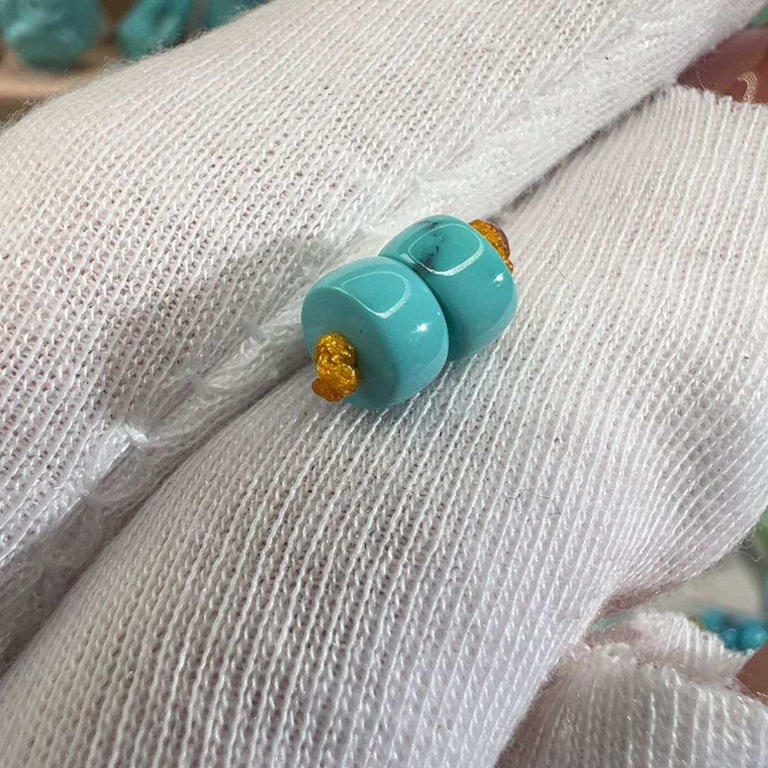 绿松石配饰未镶嵌