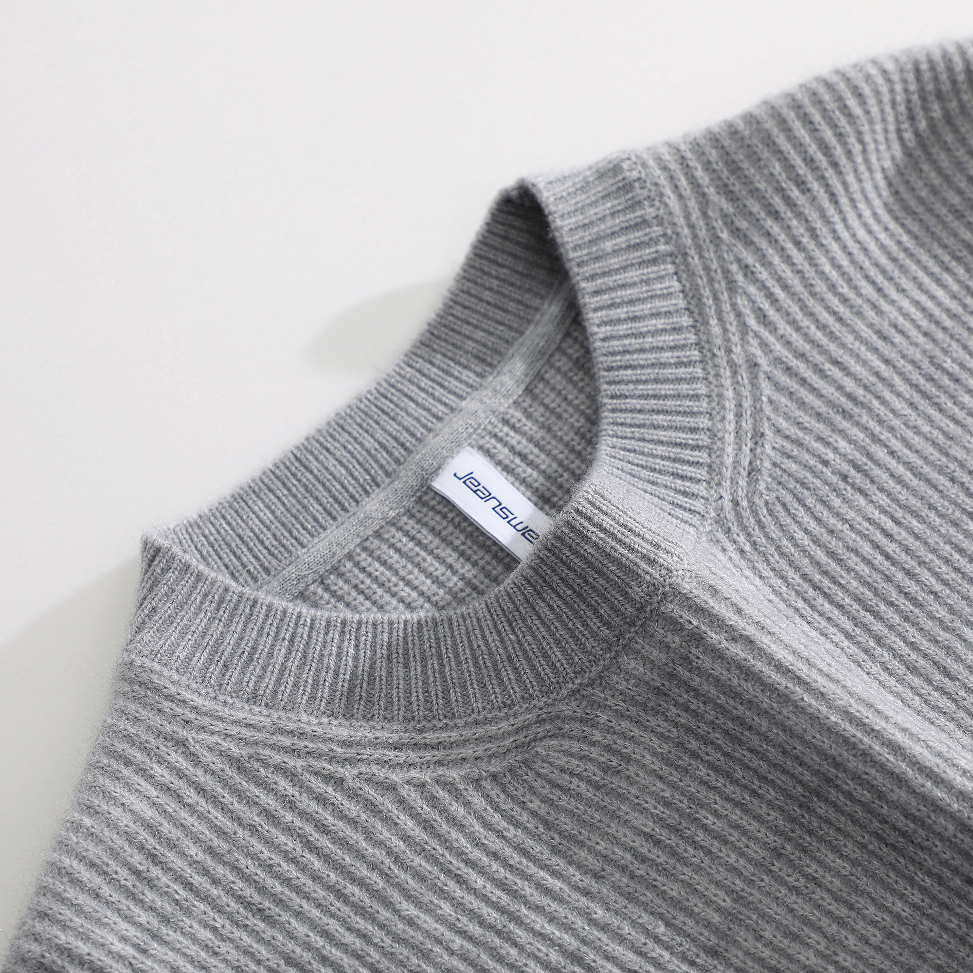 清仓针织毛衣真维斯王一博同款冬季大码灰色长袖男士秋冬装圆领J9